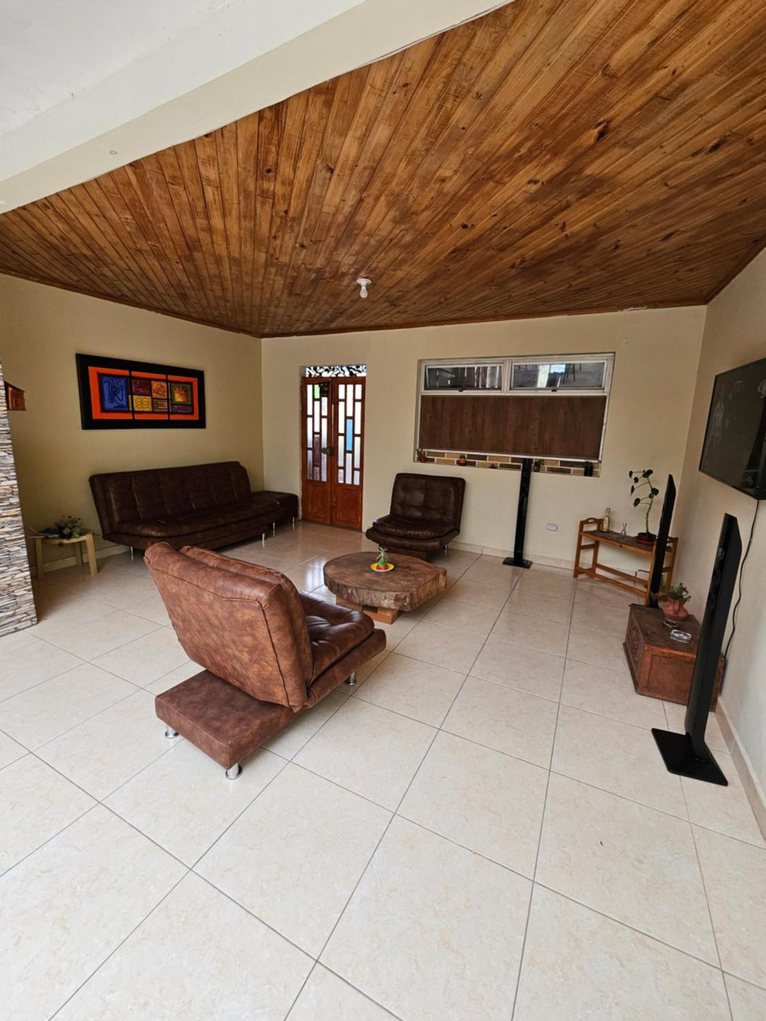 Casa Hotel Bonita Pacho Buitenkant foto